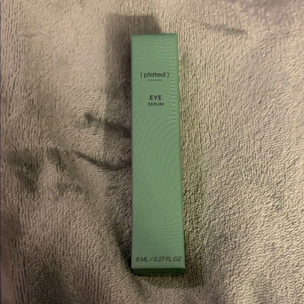 Plated Eye Serum